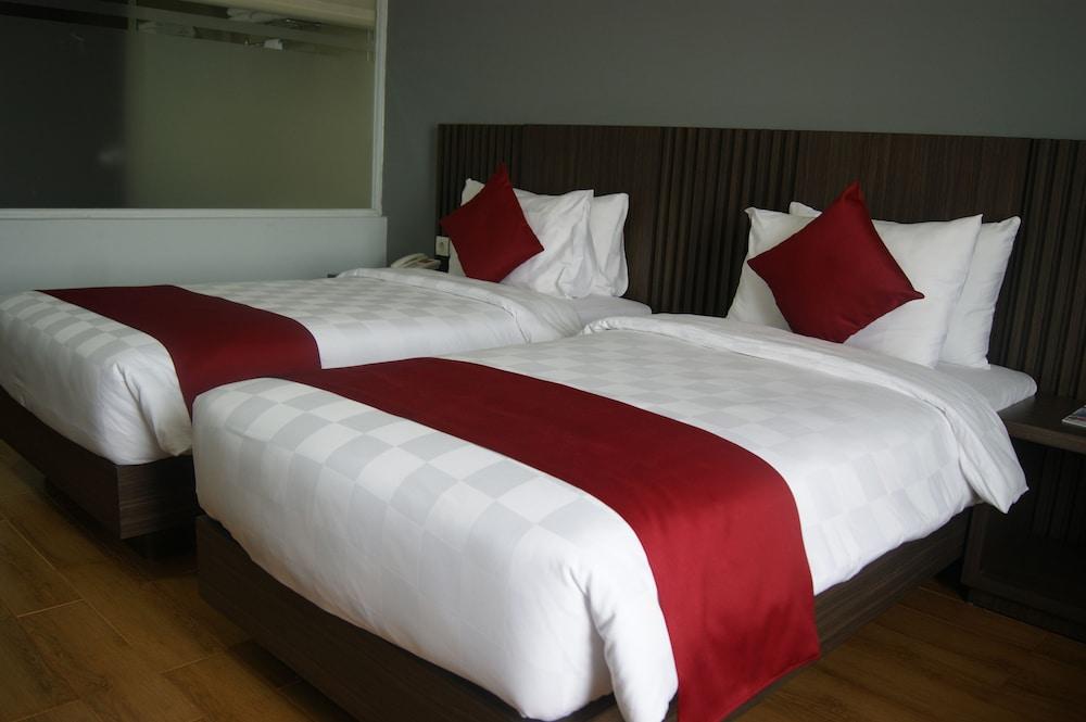 Merapi Merbabu Hotels Bekasi Exteriér fotografie